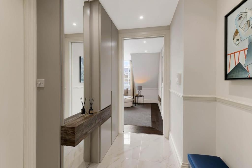 Wonderful Knightsbridge Apartment By Harrods London Eksteriør billede